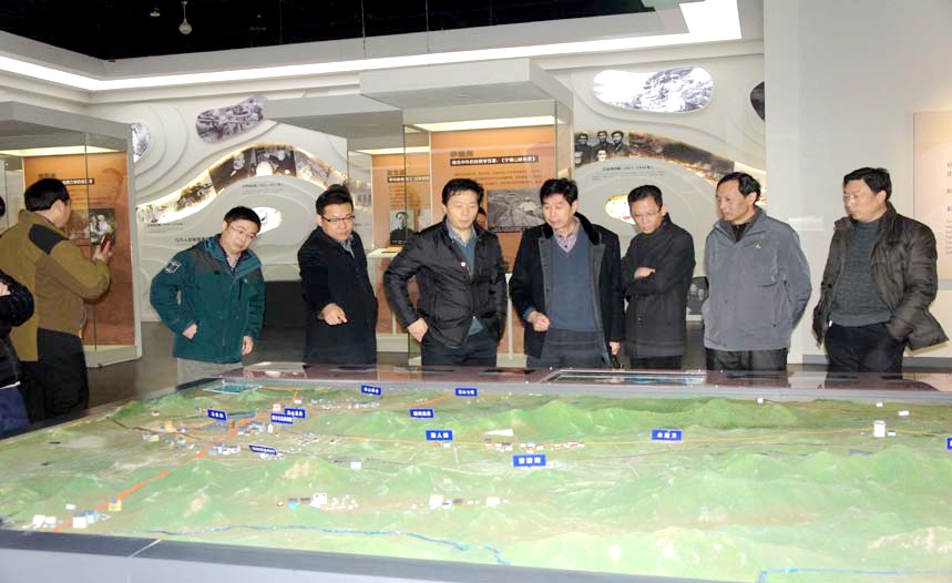 南京市局王晓庆副巡视员带队开展地热水资源调研