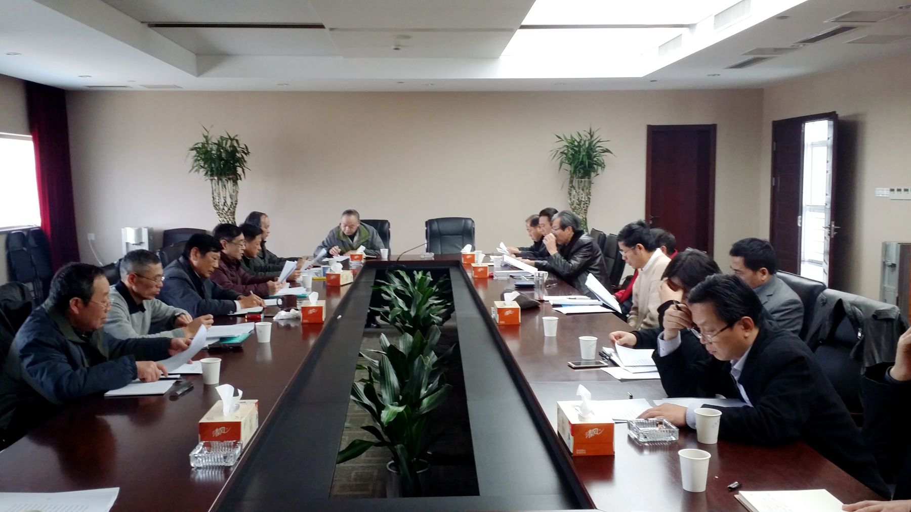 2016年3月10日，江苏省矿业协会秘书处会议在南京召开